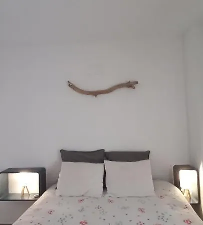 Apartamento Cerezo Beach アパート チルチェス