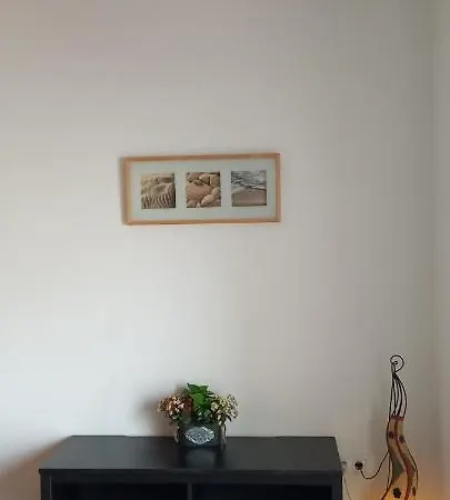 Apartamento Cerezo Beach Apartment *